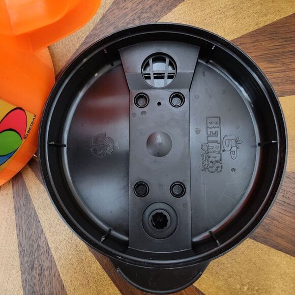 Vintage Retro Betras USA Big Mug Water Bottle Summer Fun Neon Orange Beach 52 Oz - Picture 12 of 13